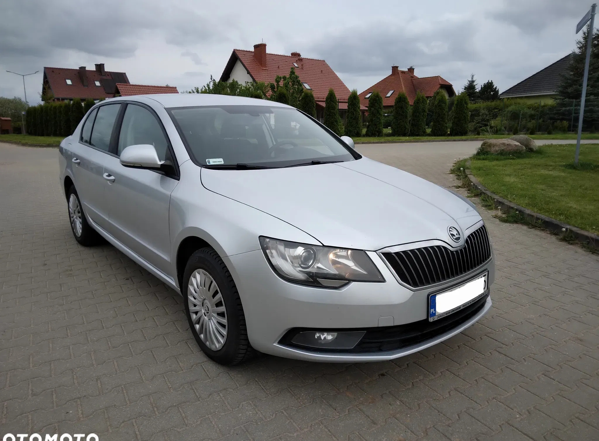 warmińsko-mazurskie Skoda Superb cena 27900 przebieg: 291000, rok produkcji 2013 z Kamienna Góra